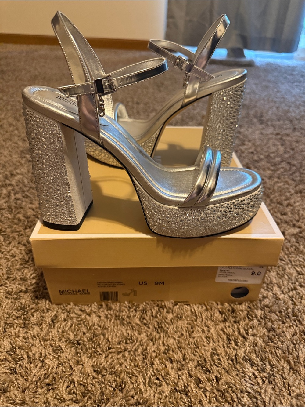 NIB! MK Laci Platform Sandals